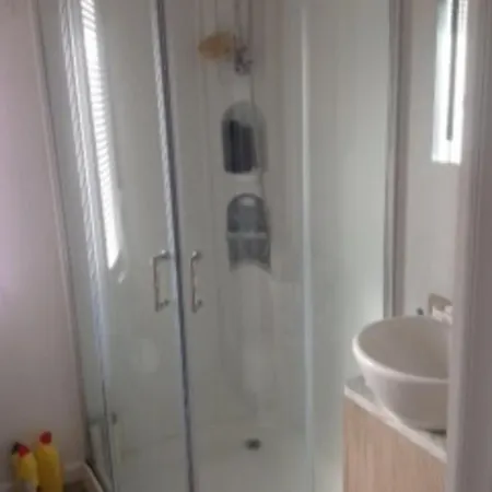 Orchard View With Large Balcony Holiday home Amotherby